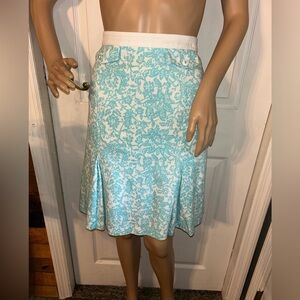 OSCAR By Oscar De La Renta Co, Woman's Size 10 Floral Blue and White Skirt.